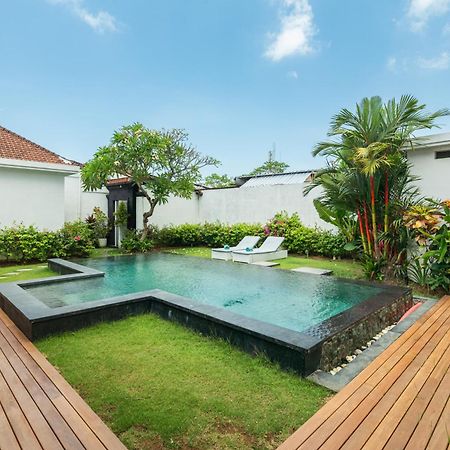 סמיניאק Modern 3 Bedrooms Villa Beach Walking Distance מראה חיצוני תמונה