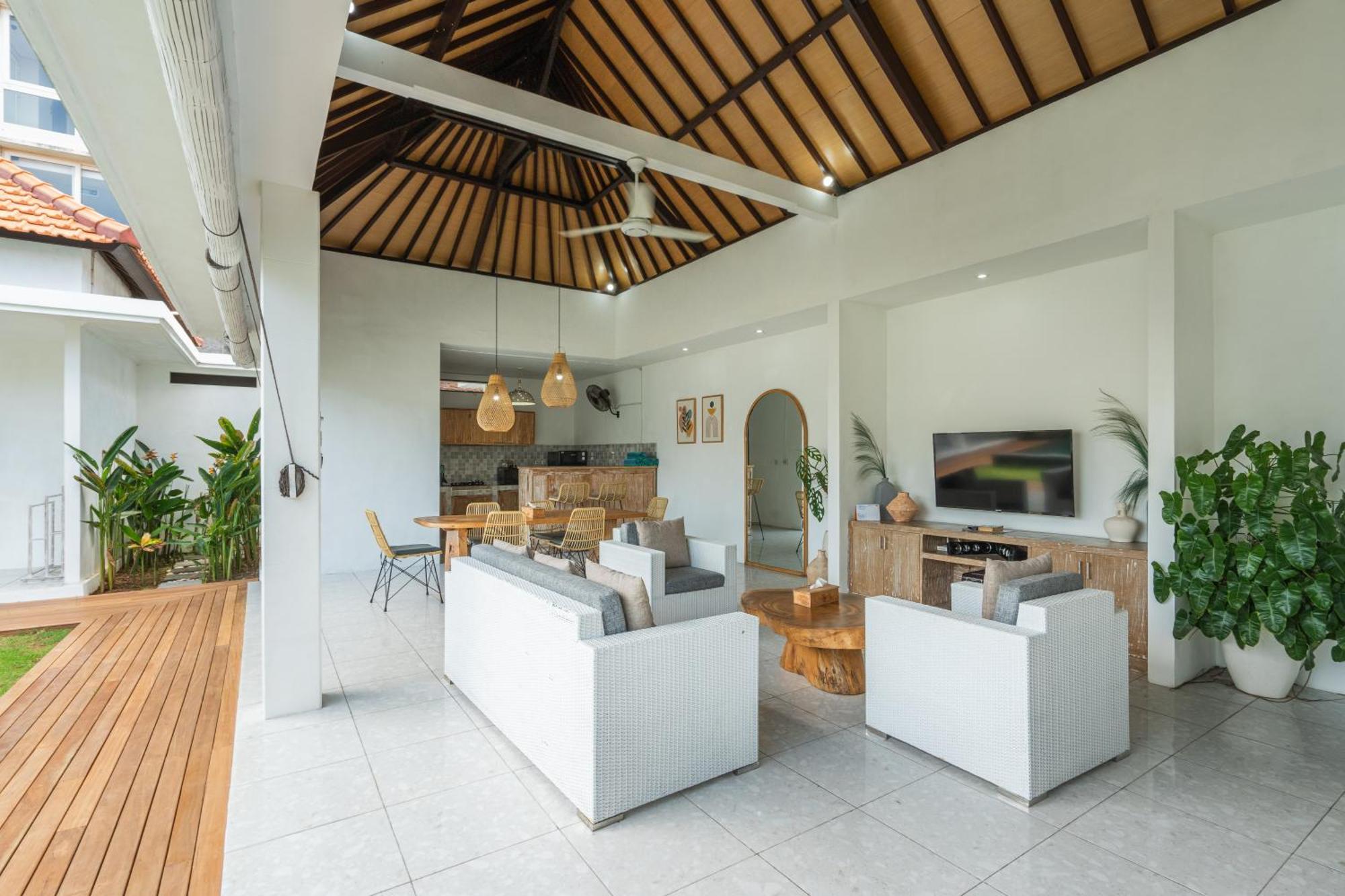 סמיניאק Modern 3 Bedrooms Villa Beach Walking Distance מראה חיצוני תמונה